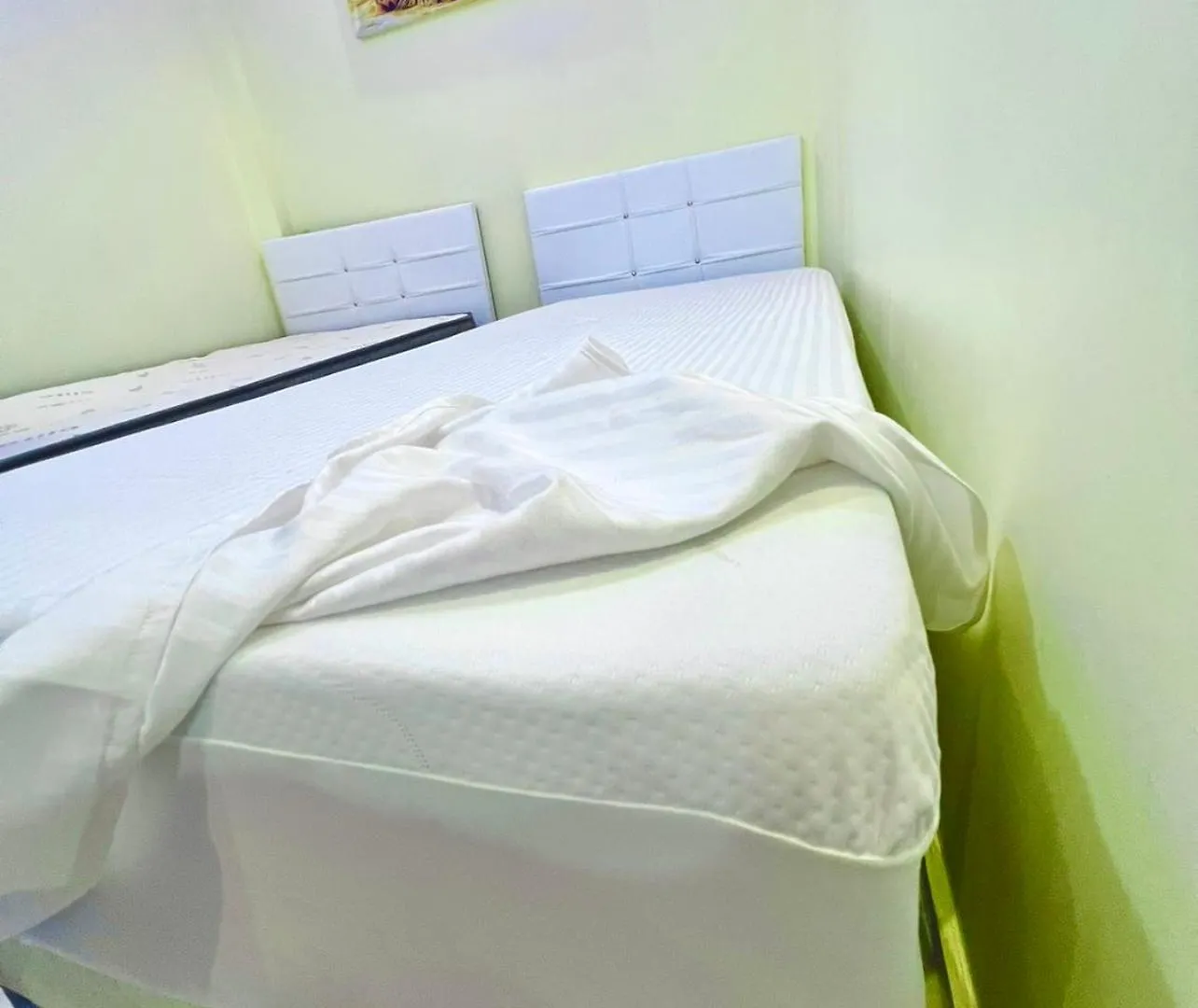 Apartment Istanbulun Kral Dairesi Asansoerlue Ve 2 Klimali