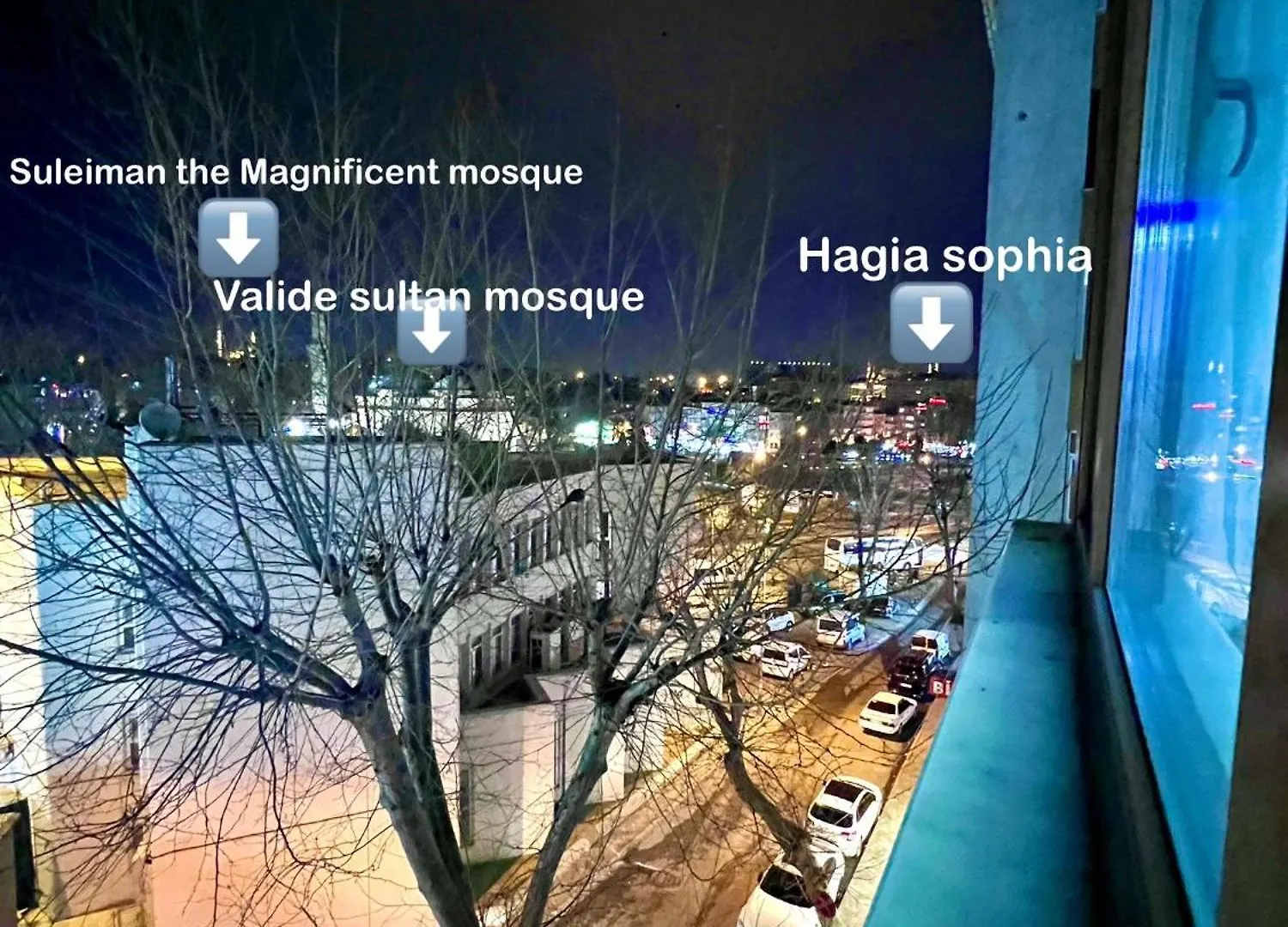 Istanbulun Kral Dairesi Asansoerlue Ve 2 Klimali