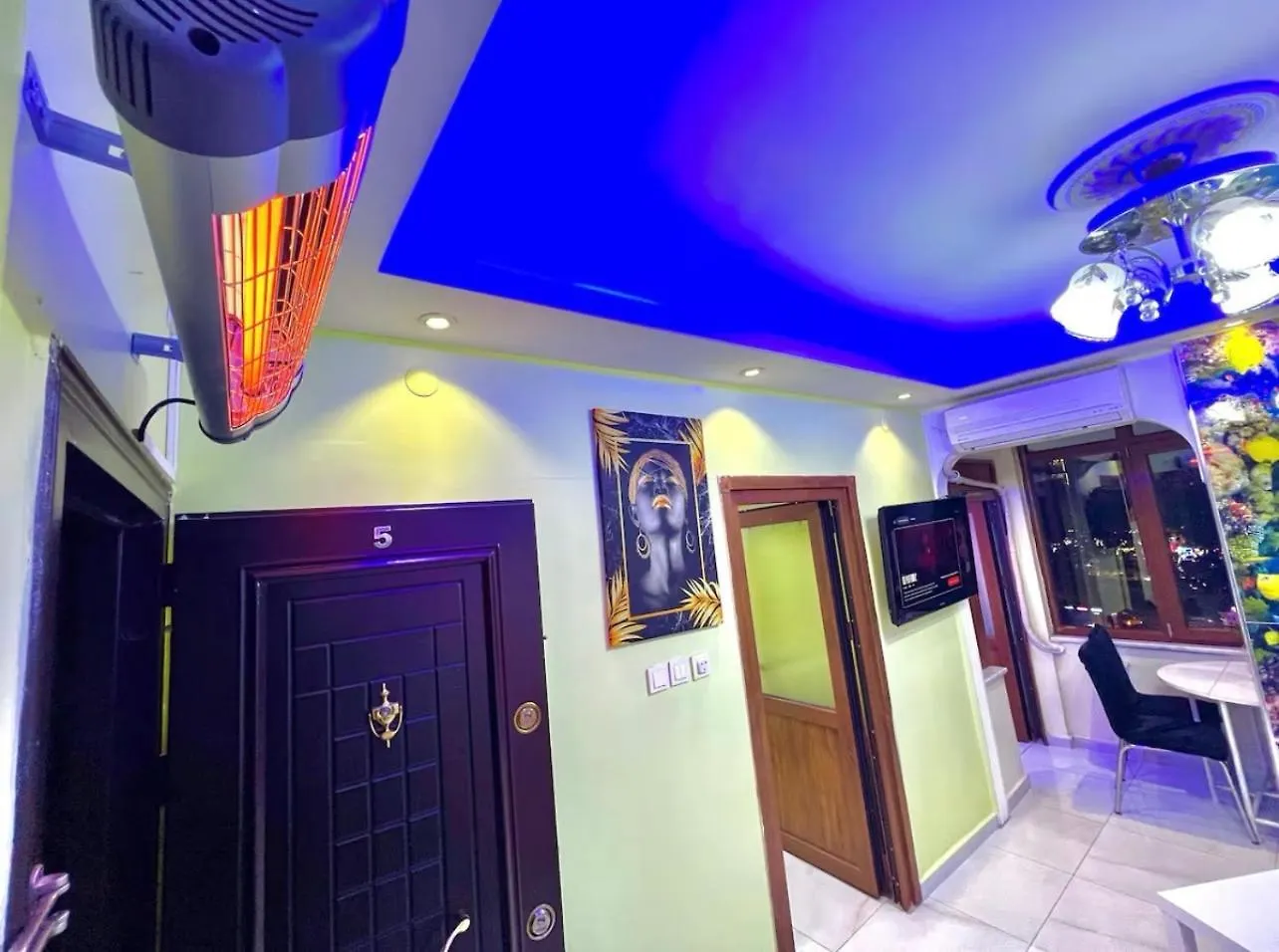 Apartment Istanbulun Kral Dairesi Asansoerlue Ve 2 Klimali Turkey