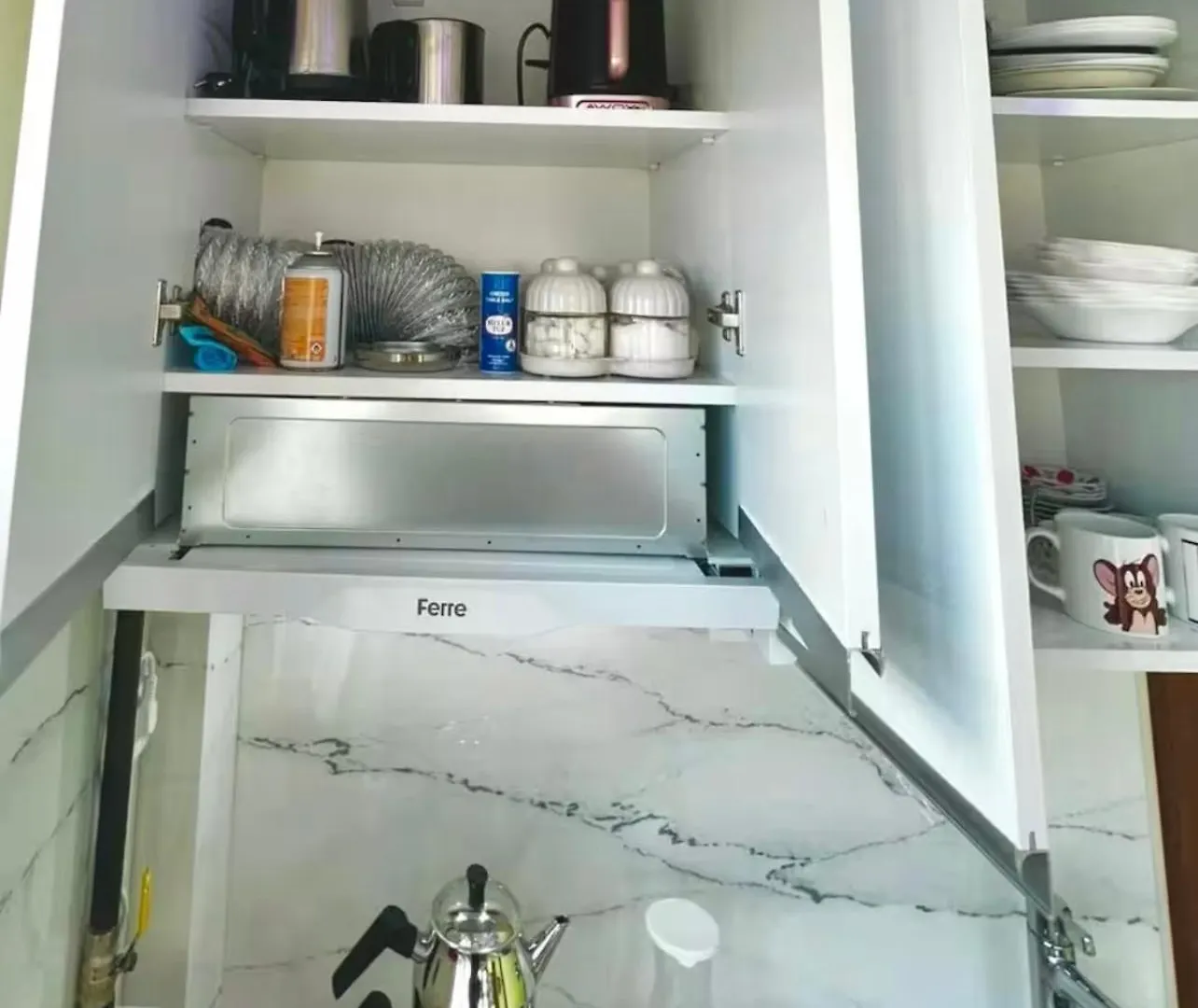 Istanbulun Kral Dairesi Asansoerlue Ve 2 Klimali Apartment